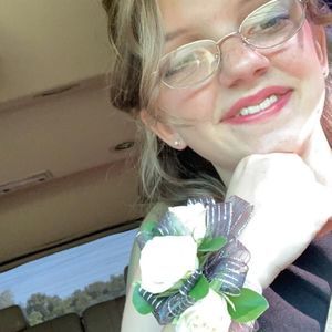 Meet your Posher, Jocelyn